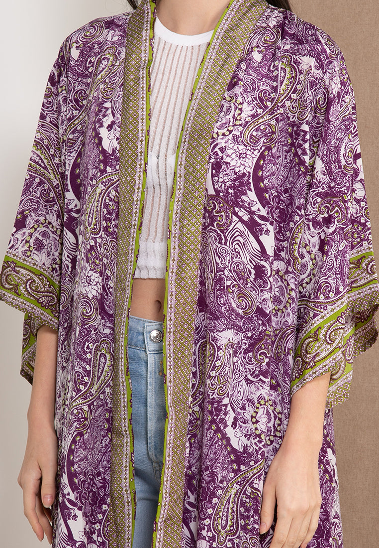 Shimmering Kimonos