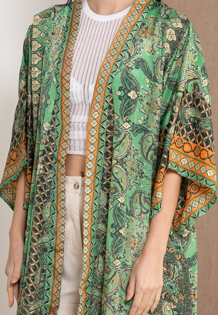 Shimmering Kimonos